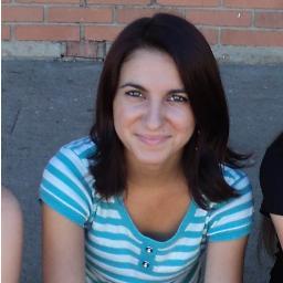 A menina inteligente, com jeito de mulher e sonhos de menina...