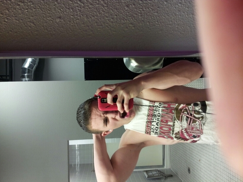•New Twitter• My names jude!!:D EDHS wrestling all day!!:D I'm cool and white so follow me!!:D #BSM