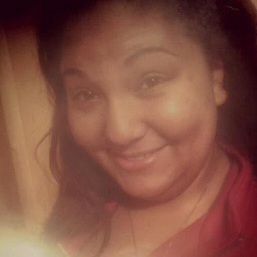 Lil gangsta..strtin to see life aint easy..been bhad..#team droid..gt big dreams..#college student..#no worries:))