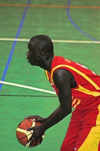 ibrahima05's profile picture. el mundo no está en peligro por las malas personas, sino por aquellas que permiten la maldad