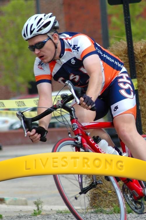 jonathanbbanks's profile picture. husband, father, cognitive psychologist, and aspiring bike racer! All tweets in personal capacity.