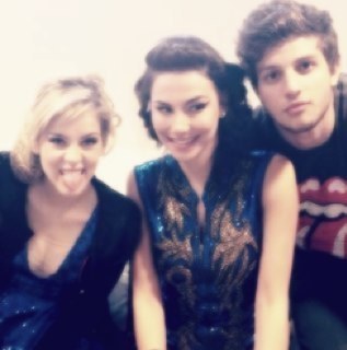 ida e volta. ida e volta até o infinito. ♥
