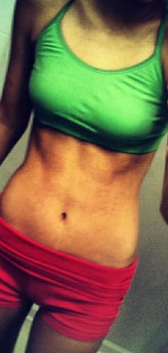 AVI is me. Losing fat & Getting toned the healthy way #FITFAM