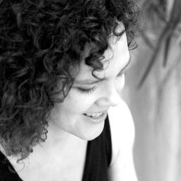 lizsheamusic's profile picture. Singer songwriter who loves running, dancing, family & Arbonne!