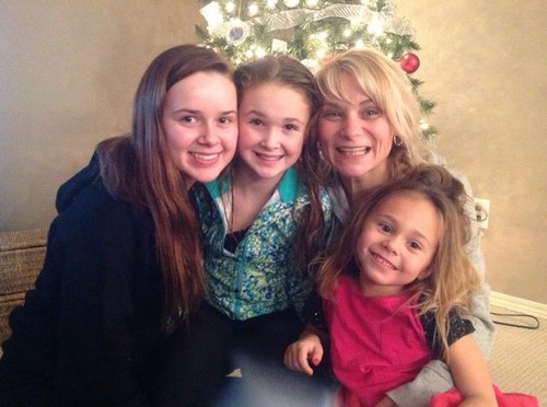 Telias24's profile picture. 