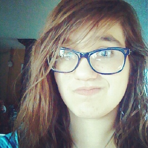 I'm goofy, loud, extremely hyper, and happy :) If you don't like it then that's your problem.