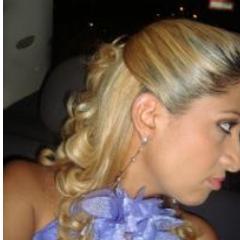 Lg_lili_galindo's profile picture. Tentando ter a motivação do ter e não do ser!