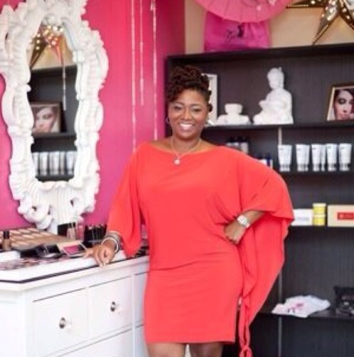 Mom, Wife,‍‍‍ Entrepreneur, The Entrepreneur's Coach , Speaker, Radio Host & ❤️all things beauty Live BIG, Think BIG! https://t.co/Sw98tQOZyW
