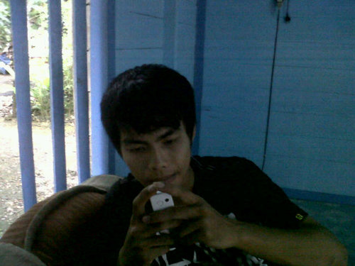 Syiva_Dhony's profile picture. 07-03-1993
 I ♥ الله ♥ enno ♥