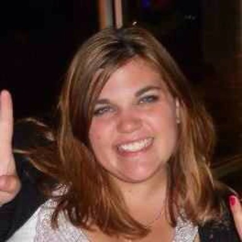 Jessica_Elyse's profile picture. Workaholic, shopaholic and Green Bay Packer fan!