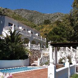 Luxe B&B in Spanje vlakbij Malaga en Marbella. In de heuvels van de Sierra de Mijas met uitzicht op de Middellandse zee. Cultuur, golf, wandelen of relaxen.