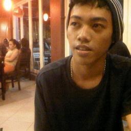 I'm MADRIDISTA,Skaterboarding and Gamerz , UNHAS-2012 #HalaMadrid