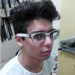 CINEMA, SÉRIES, MUSICA, DOCE, CINEMA, FRIO, SIMPSONS, E A CADA DIA ME REINVENTO.