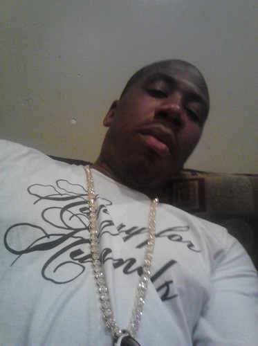 Econfelonyrec's profile picture. A&R of Felony records, Road manager, Listen out for my man @BiggBrass of Felony records/mega ent. we are on a rise check us out on datpiff,youtube,facebook.ect