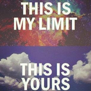 Pide un deseo: quiero una droga que caiga del cielo, puro veneno que haga del mundo un lugar mas ameno, y reapirar que entre bien dentro solo con respirar