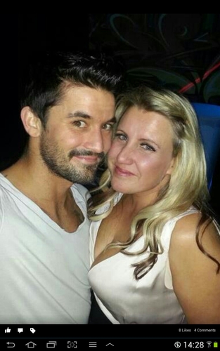 Adeparks's profile picture. 