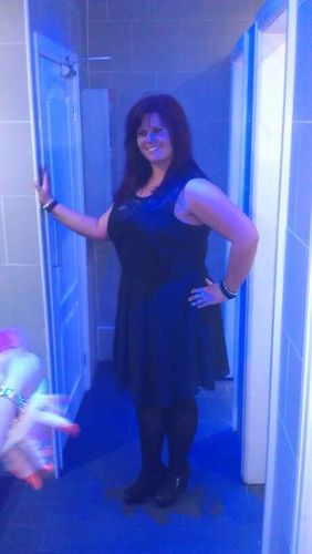 i'm awesome, just ask the people i work with! :D