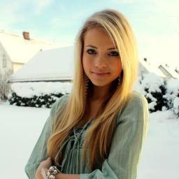 KiaraTriunfo's profile picture. over again *_*