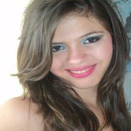 - Te Amei Mesmo Quando .. Todos Diziam Que Eu  Era Uma Idiota *_*