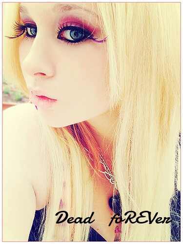 im funny im wild and i like to party and be crazy and i sayy fuck a lot… :]