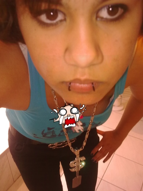 SarahSkycraper's profile picture. Sarah,15, be rockstar next time :D