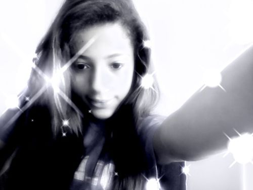 82_thataaa's profile picture. Amo fazer ginastica ritmica,passar um dia com as minhas amigas!!