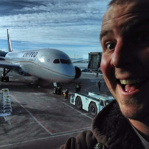 #avgeek & #entrepreneur who loves planes more than one should. I love @Boeing and fly only @united. I write an #avgeek blog you should read.