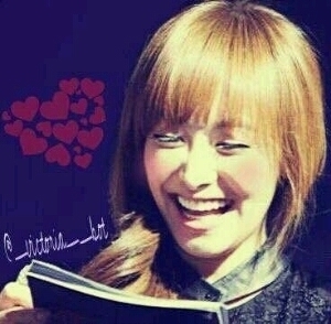 f(x) victoria (ro)bot . Not real.    Special thanx for my followers !!  I love you so much ^＿＿^*♡ xoxo.