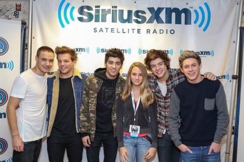 love 1D!! Need advice hmu im weird deal with it and i follow back s4s please tryin to get more followers