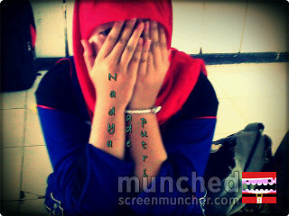 Nama:nadya ade putri,,martapura_17nov1997,,  SMAN 3 MPA,, PIN:2A372ADE (•_•)