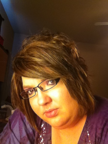 bolden_sm's profile picture. hi I'm a mother of two beautiful girls. I love papercrafts, quilting, and all things art