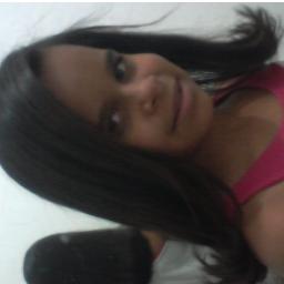 meu nome é Clara,sou morena e amo todo  meu jeiiito