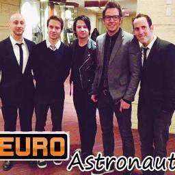 ¿Euroclubber?¿Astronaut? Pues este es tu sitio :) Cuenta apoyando a @simpleplan SIMPLE PLAN SAVED MY LIFE! SimplePlanEnEuroclub || Astronaut&Rusher&Arianator