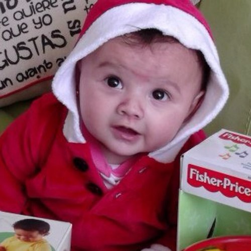 Carmenm04's profile picture. 