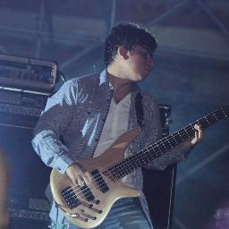 Administrador /musico(bajista) e integrante de @sanetilico amante del rock- anti arjona  mana y mugretoonn
