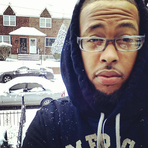 Instsgram @_bomani91
