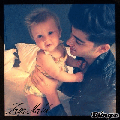hey sono il fake italiano di Zayn @perrieee3 ti amo!!#impegnato♥