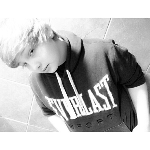 calebleopard123's profile picture. dillon crider is my brother im 14 i snowbourd ,michigan, fallow me on instagram