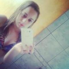 . . Oi se você me seguir concerteza Seguirei de voltα Ten kisses :3