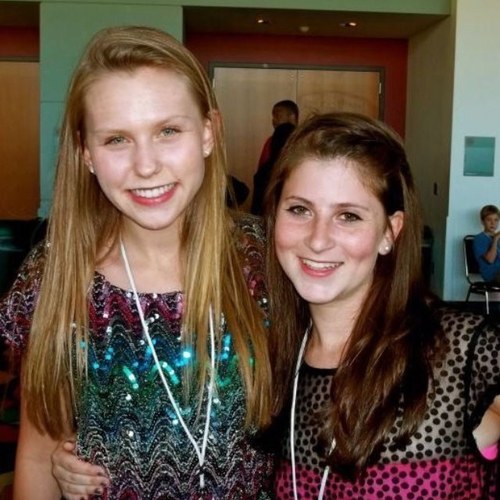 ljdeebee's profile picture. 