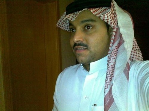 مهتم بالنشاط التجاري والرياضي مدير عام باشركة سما ( عضو شرف بنادي النصر )