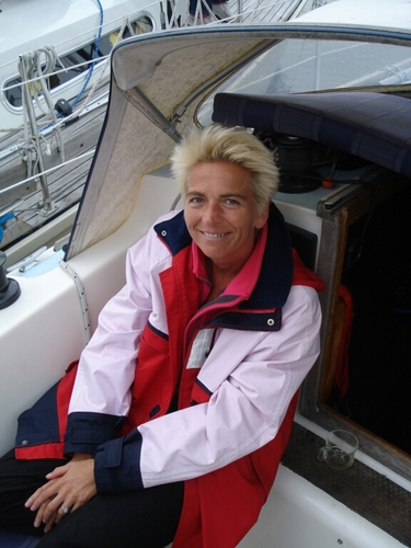 ComputerTina's profile picture. 