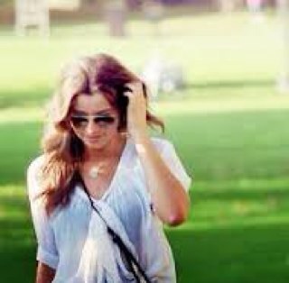 Hey its Eleanor but call me Ellie {RP-Single} I love starbucks bring me some please and I will love you forever!!!❤ Im also a single parent :/