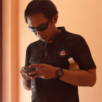 adnug08's profile picture. ordinary people in ordinary life...