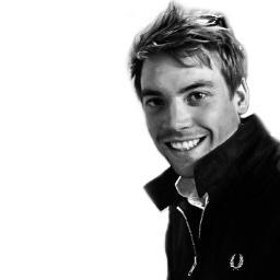 r1hcstle's profile picture. This is my personal account where I talk irrelevant rubbish. I will only add you if I know you well. If you're looking for car talk follow @rowanhorncastle