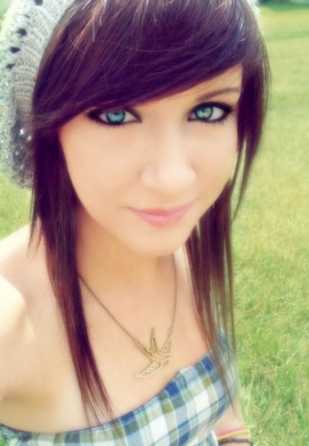 HarlowHarlowxxx's profile picture. Sophie, 17 love music, pizza, Guys  with tattoos are lush, shopping, play piano and love  all things pink :) follow me I'll follow back