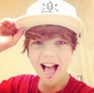 ReedFake's profile picture. I'm just a kid addicted to Snapbacks, IPhones, and music! Always tons of love to my Reedlings! Join the movement! #TeamReed #MercyOnMe