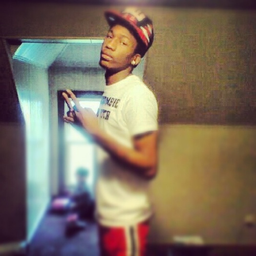 deangelowiley17's profile picture. basketball and God .