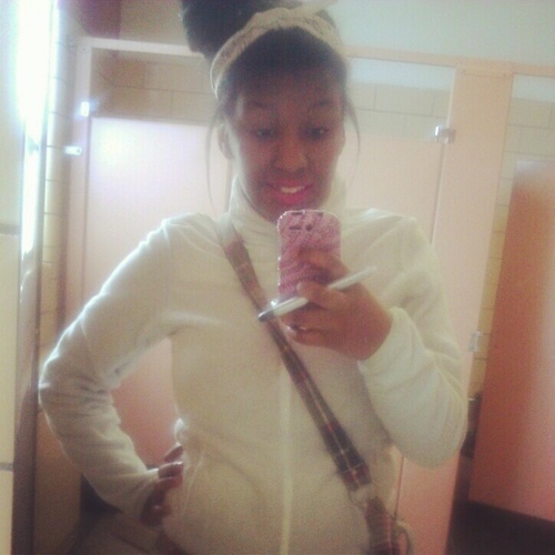 BitchSolo's profile picture. 