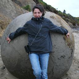 Di1174's profile picture. Accountant, Citizen of Bulgaria & New Zealand, Love South Island